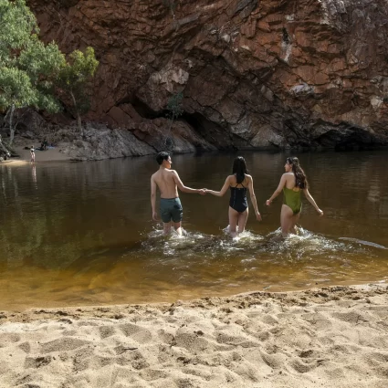 west macdonnell ranges half-day tour